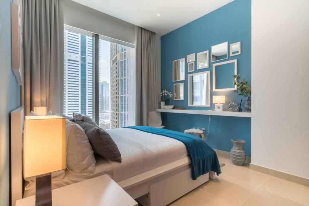 First Class 1br Stunning And Spacious Dubai