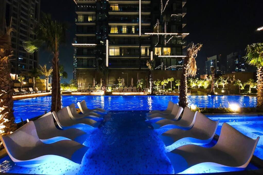 First Class 1br Stunning And Spacious * Dubai